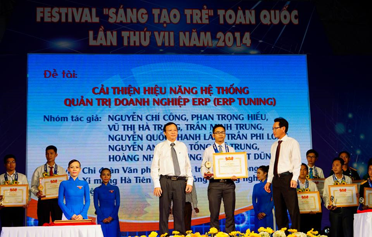 ĐOÀN TN VICEM HÀ TIÊN TẠI FESTIVAL SÁNG TẠO TRẺ TOÀN QUỐC 2014